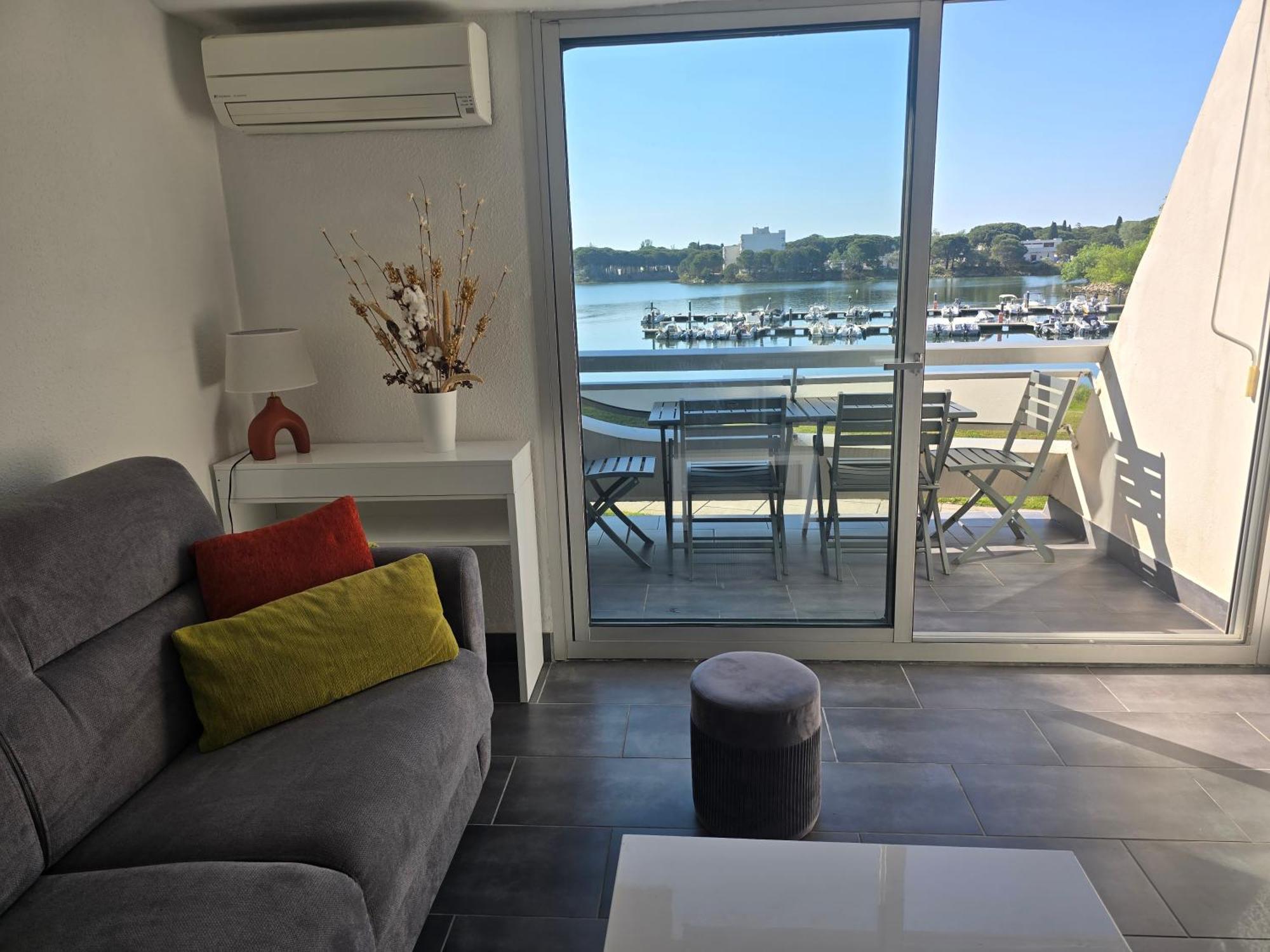 L'Olympe Vue Lac Parking Clim Wifi - Rossiconciergerie - Linge Inclus La Grande-Motte Exterior photo